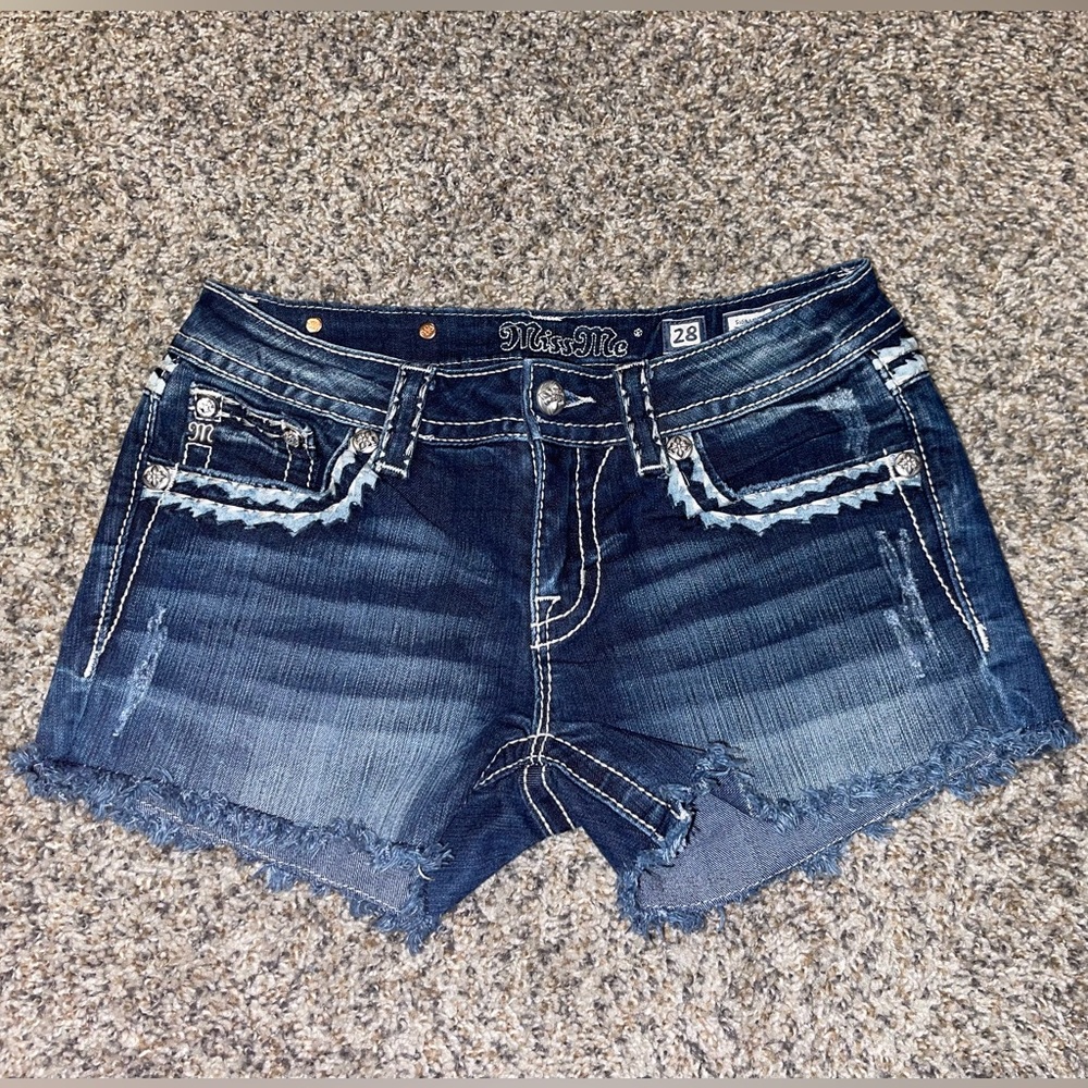 Miss Me Women’s Jean Shorts Size 28